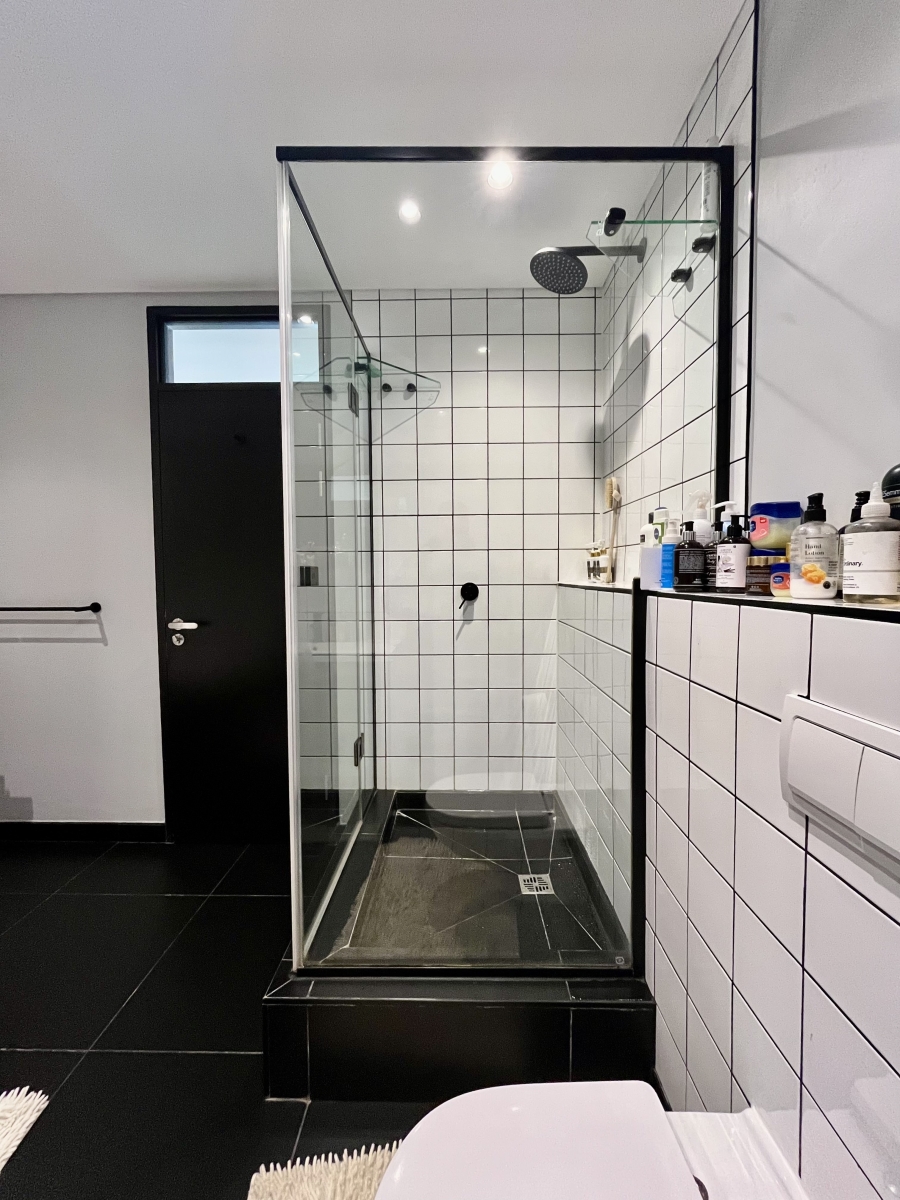 2 Bedroom Property for Sale in Cape Town City Centre Western Cape